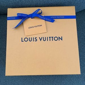 Louis Vuitton box small